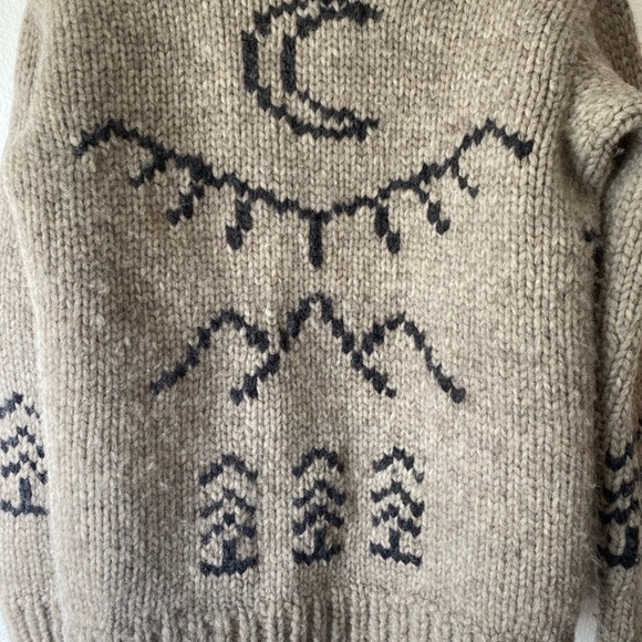 REI a wilderness spirit born 1938 limited addition 100% wool cowichan syle - Picture 7 of 12